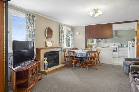 Photo of property in 73 Hampshire Street, Cannons Creek, Porirua, 5024