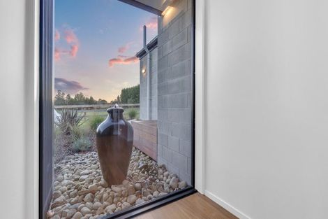 Photo of property in 7 Adian Way, Loburn, Rangiora, 7472