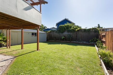 Photo of property in 1097 Papamoa Beach Road, Papamoa Beach, Papamoa, 3118