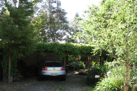 Photo of property in 15b Second Avenue, Stanley Point, Auckland, 0624