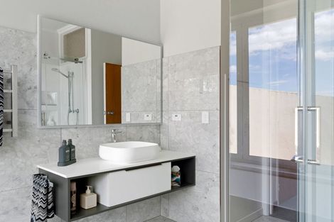 Photo of property in 33 Caesar Road, Ormond, Gisborne, 4071