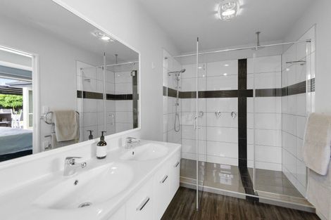 Photo of property in 10 Duggan Close, Rolleston, 7614