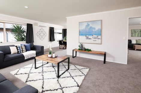 Photo of property in 4 Holford Place, Huntington, Hamilton, 3210