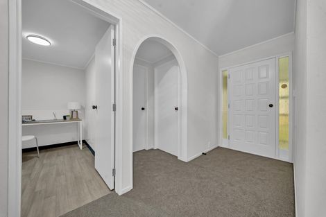Photo of property in 7 Catania Place, Conifer Grove, Takanini, 2112