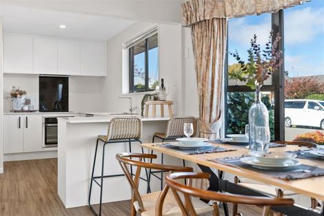 Photo of property in 2 Saint Clio Street, Ilam, Christchurch, 8041