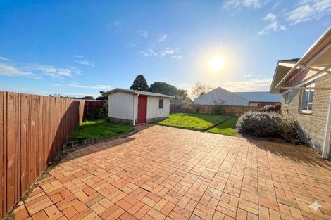 Photo of property in 54 Wairau Road, Oakura, 4314