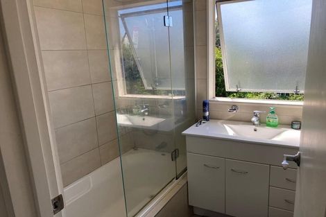 Photo of property in 163 Bradbury Road, Botany Downs, Auckland, 2010