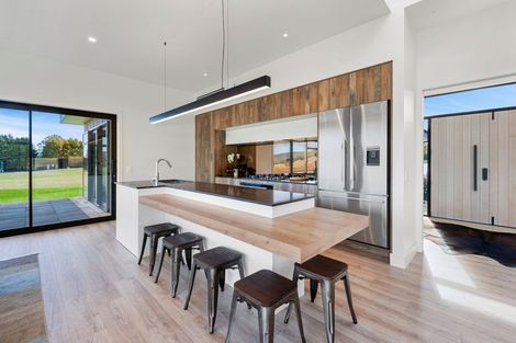 Photo of property in 32 The Fairways, Kinloch, Taupo, 3377