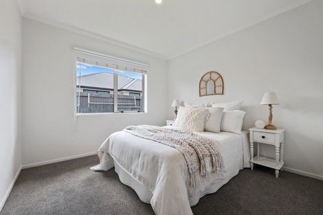 Photo of property in 114 Penetaka Heights, Pyes Pa, Tauranga, 3112