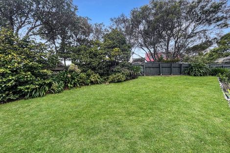 Photo of property in 1 Trilids Lane, Churton Park, Wellington, 6037