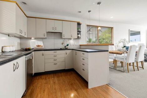 Photo of property in 7 Tree View Avenue, Glenfield, Auckland, 0629