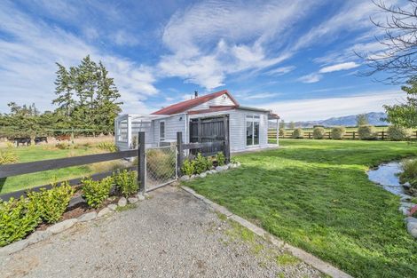 Photo of property in 98 Searles Road, Sheffield, 7580