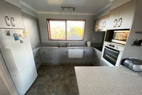 Photo of property in 126 Clyde Street, Balclutha, 9230