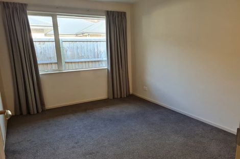 Photo of property in 8 Rollin Street, Heathcote Valley, Christchurch, 8022
