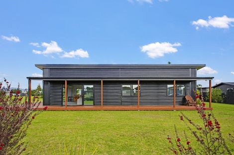 Photo of property in 101 Kelly Jade Avenue, Matarangi, Whitianga, 3592