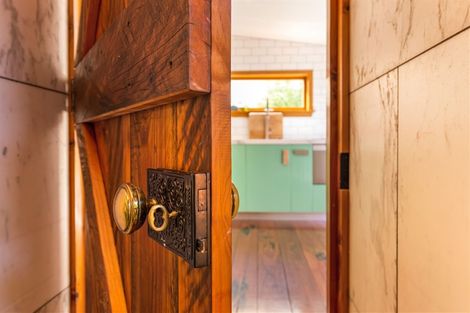 Photo of property in 404 Montreal Street, Christchurch Central, Christchurch, 8013