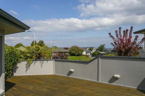 Photo of property in 94 Harvey Street, Waipahihi, Taupo, 3330