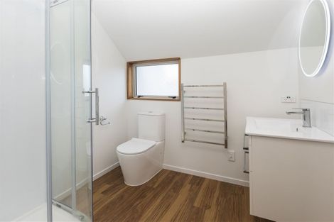 Photo of property in 16 Huntingdon Place, Avonhead, Christchurch, 8042