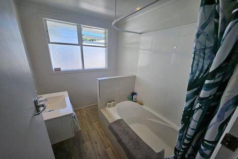Photo of property in 10a Stirling Grove, Greerton, Tauranga, 3112