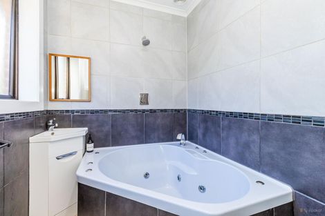 Photo of property in 18 Pringle Street, Waimataitai, Timaru, 7910