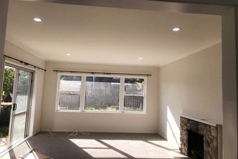 Photo of property in 7 Bentley Avenue, Glenfield, Auckland, 0629