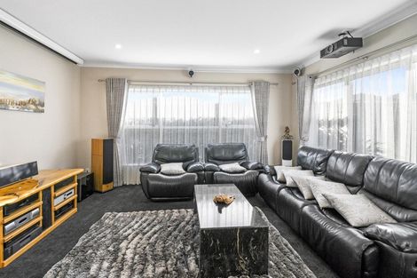 Photo of property in 51 Castlederg Drive, Flat Bush, Auckland, 2019