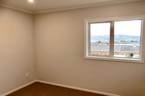 Photo of property in 7a Rahui Street, Strathmore Park, Wellington, 6022