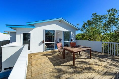 Photo of property in 16 Tovey Street, New Brighton, Christchurch, 8061