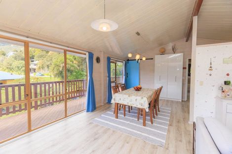 Photo of property in 12 Ngahere Street, Stokes Valley, Lower Hutt, 5019