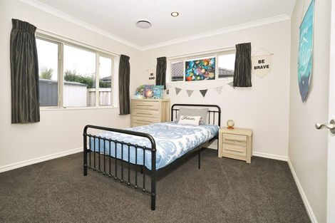 Photo of property in 18 Burgundy Court, Rototuna, Hamilton, 3210