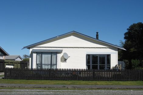 Photo of property in 195 Weld Street, Hokitika, 7810