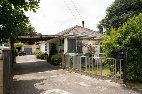 Photo of property in 18 Gibbs Crescent, Wainuiomata, Lower Hutt, 5014