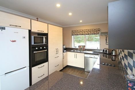 Photo of property in 94 Oteki Park Drive, Welcome Bay, Tauranga, 3112