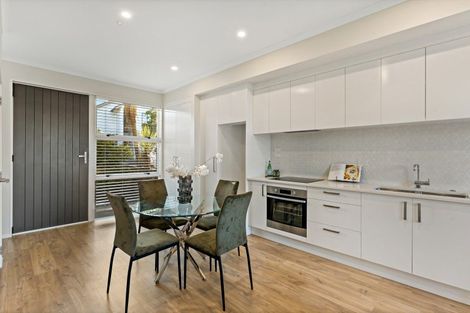 Photo of property in 6 Touhou Road, Hobsonville, Auckland, 0616