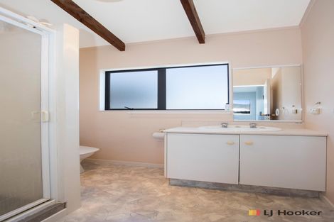 Photo of property in 74 Dillon Street, Waihi Beach, 3611