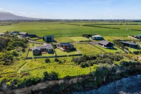 Photo of property in 289 Tai Road, Opunake, 4681