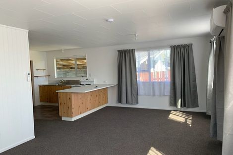 Photo of property in 18 Culzean Grove, Bell Block, New Plymouth, 4312