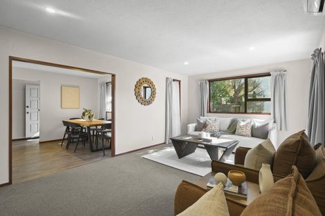 Photo of property in 52 Dunbarton Street, Redwood, Christchurch, 8051