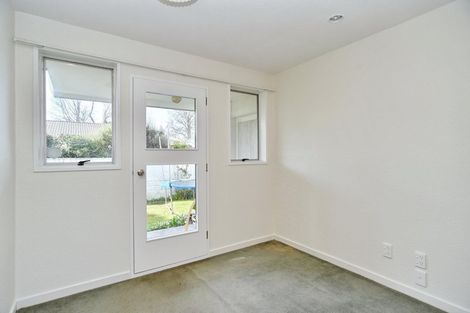 Photo of property in 21 Heaphy Place, Casebrook, Christchurch, 8051