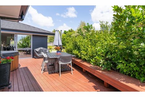Photo of property in 8 Appletree Lane, Kerikeri, 0230