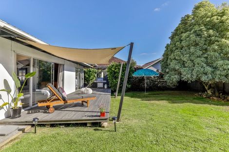 Photo of property in 2/43 Central Avenue, Papatoetoe, Auckland, 2025