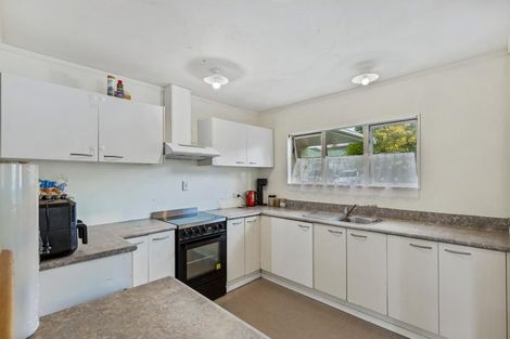 Photo of property in 16g Roick Parade, Glen Eden, Auckland, 0602