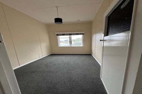 Photo of property in 17 Scarborough Terrace, Mount Victoria, Wellington, 6011