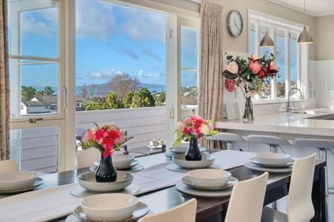 Photo of property in 1/30 Jellicoe Road, Murrays Bay, Auckland, 0630