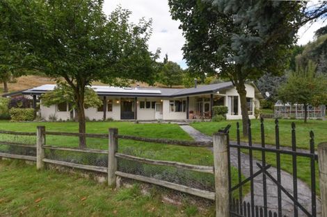 Photo of property in 752 Malaghans Road, Speargrass Flat, Queenstown, 9371