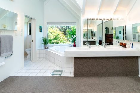 Photo of property in 14a Puriri Road, Waikanae, 5036