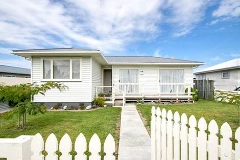 Photo of property in 7 Merton Crescent, Pirimai, Napier, 4112