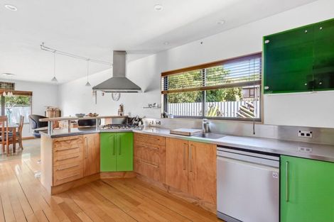 Photo of property in 43b Rawhiti Road, Manly, Whangaparaoa, 0930