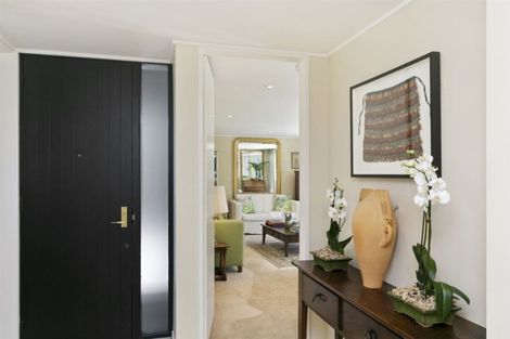 Photo of property in Highwic, 18/32u Hobson Street, Thorndon, Wellington, 6011