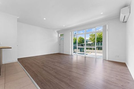 Photo of property in 15/44 Carlos Drive, Flat Bush, Auckland, 2016